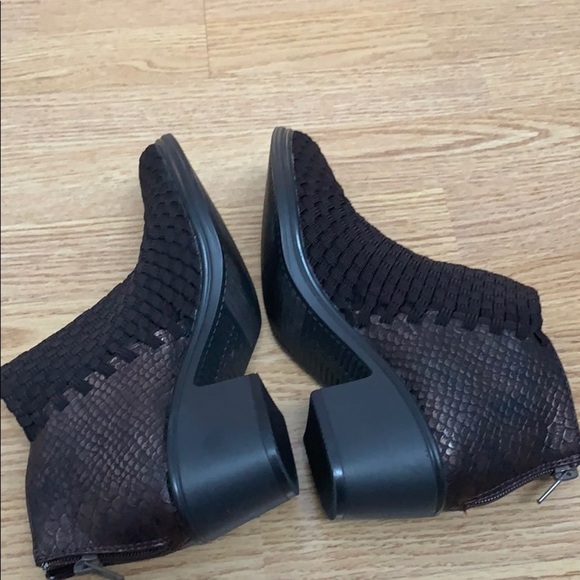 Steve Madden Panga Brown Woven Ankle Bootie 7.5 - Picture 5 of 8